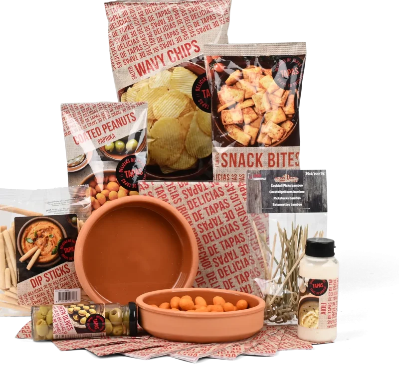 Tapas thuis kerstpakket met diverse snacks en cadeaubonnen